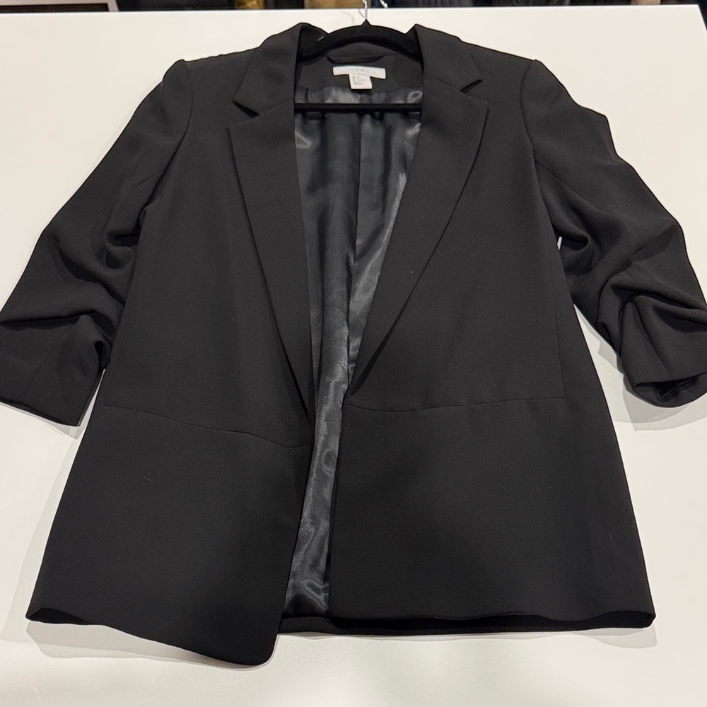 H&M Women's Black Blazer